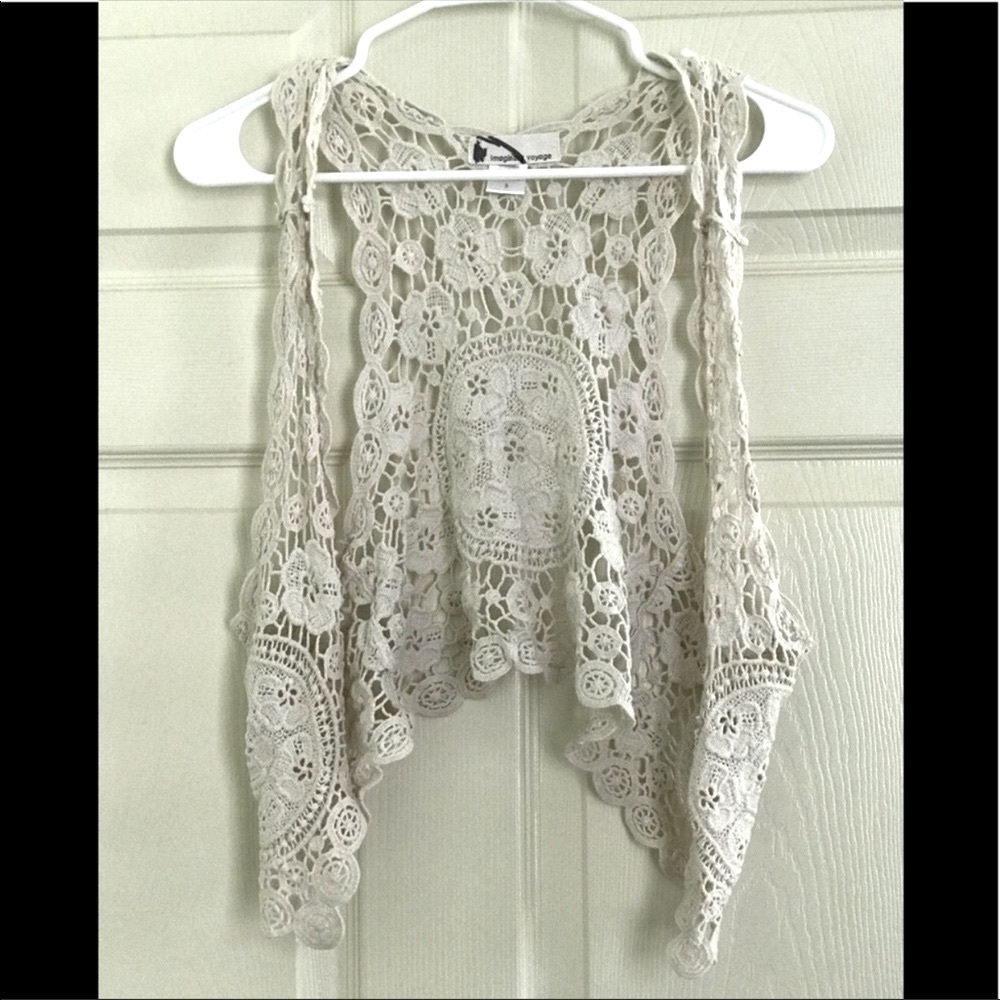 IMAGINARY VOYAGE crochet vest